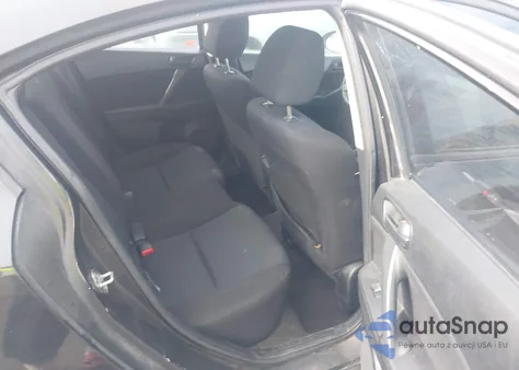 2011 Mazda Mazda3 I Sport z USA, uszkodzony, nr VIN JM1BL1UGXB1416597